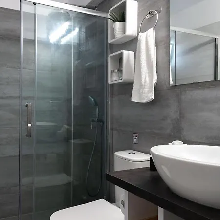 Sandstone By Rocks Estates Apartment *
